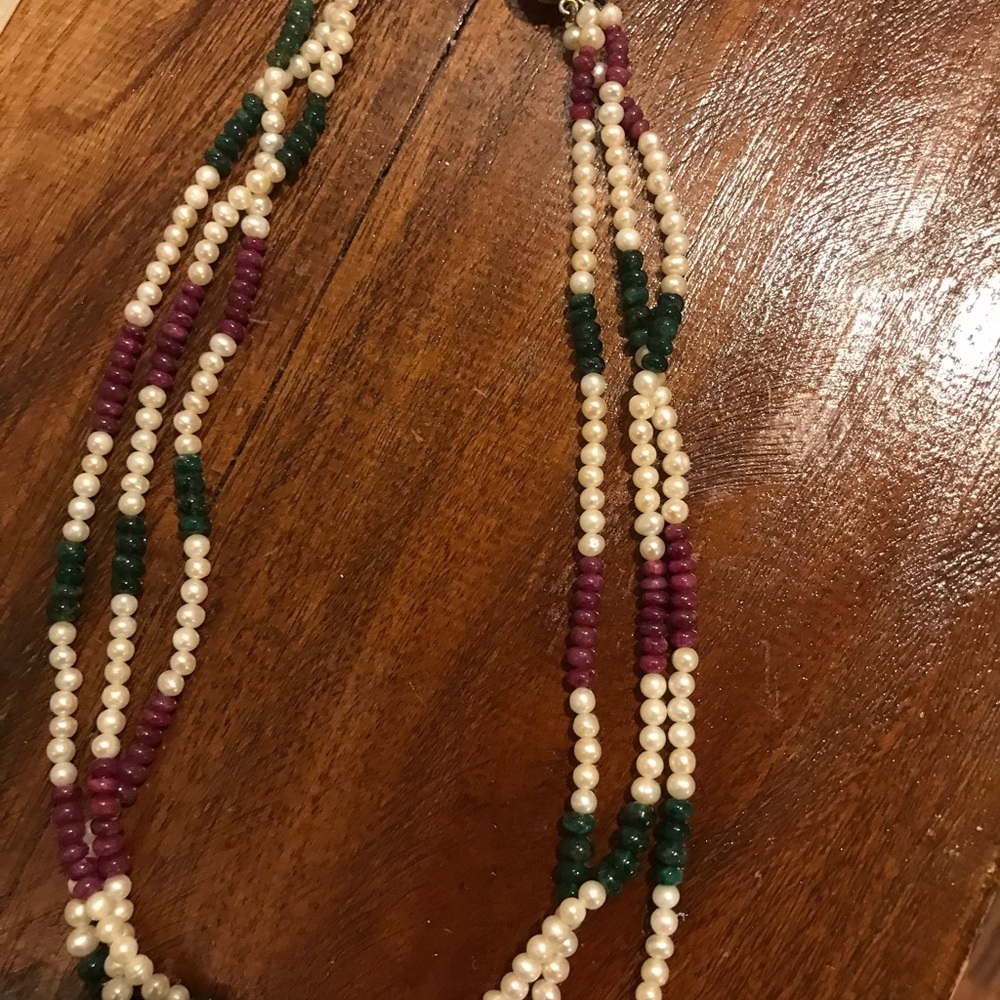 RARE Freshwater Pearls/Rubies/Emerald Necklace - Picture 7 of 9